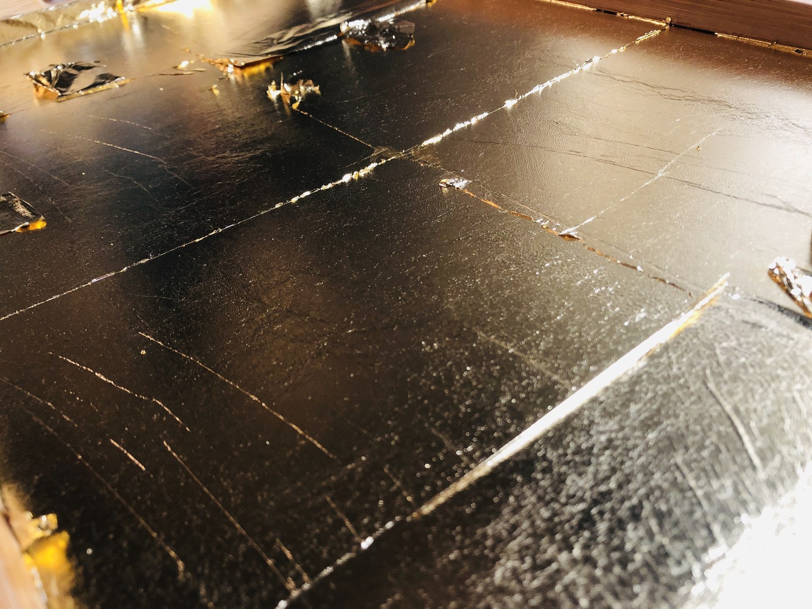 Detail einer Vergoldung mit Blattgold